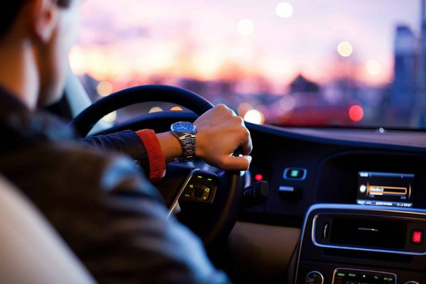 Guide pratique pour choisir une assurance et un crédit auto en France